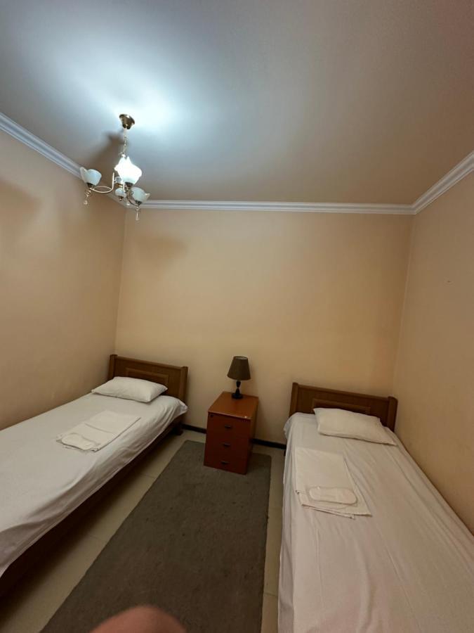 Rp Hotel- Hostel Erévan Extérieur photo