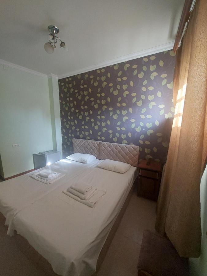 Rp Hotel- Hostel Erévan Extérieur photo